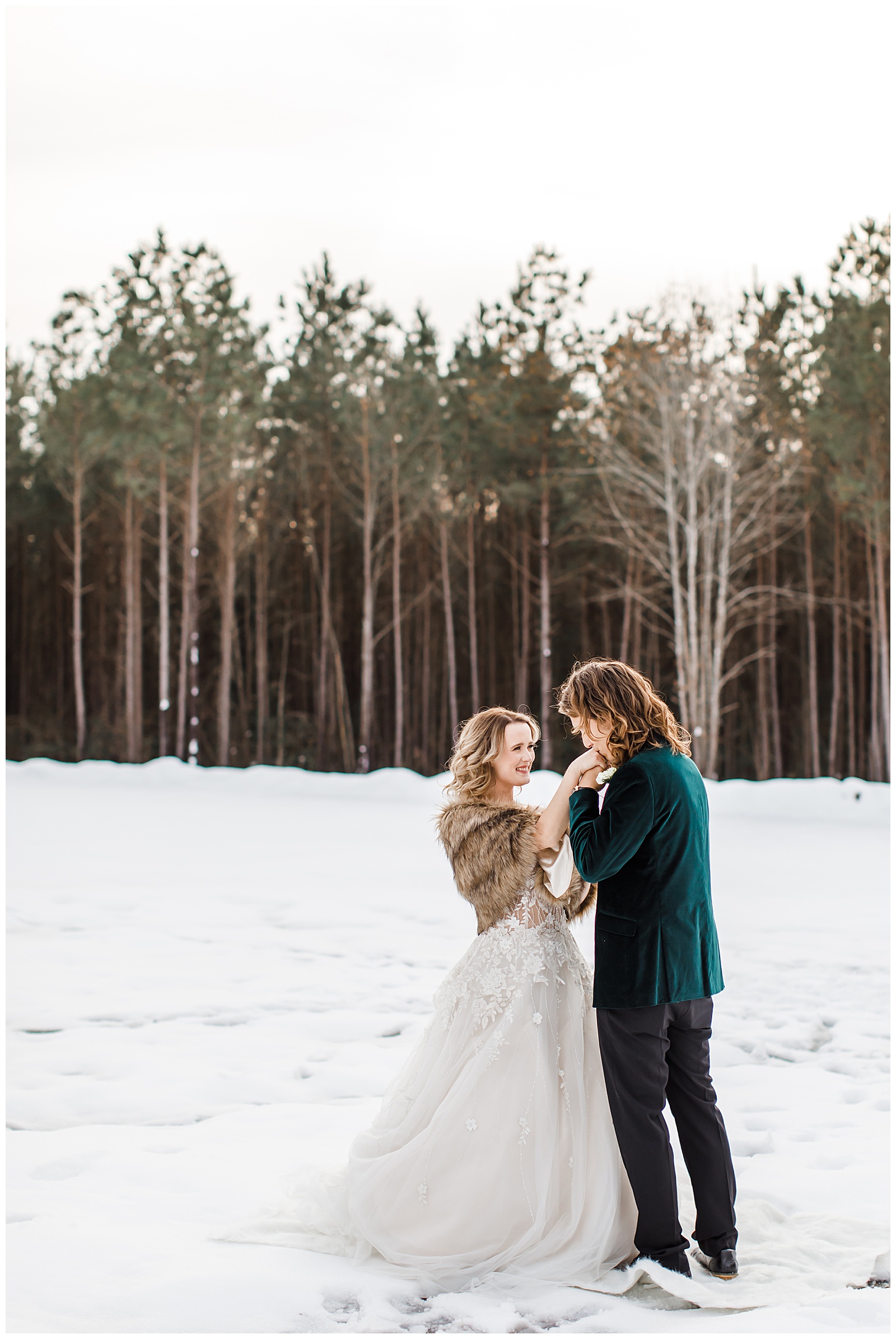 antebellum-of-new-kent-winter-wedding-inspiration-ch-sh-fredericks-photography_0044.jpg