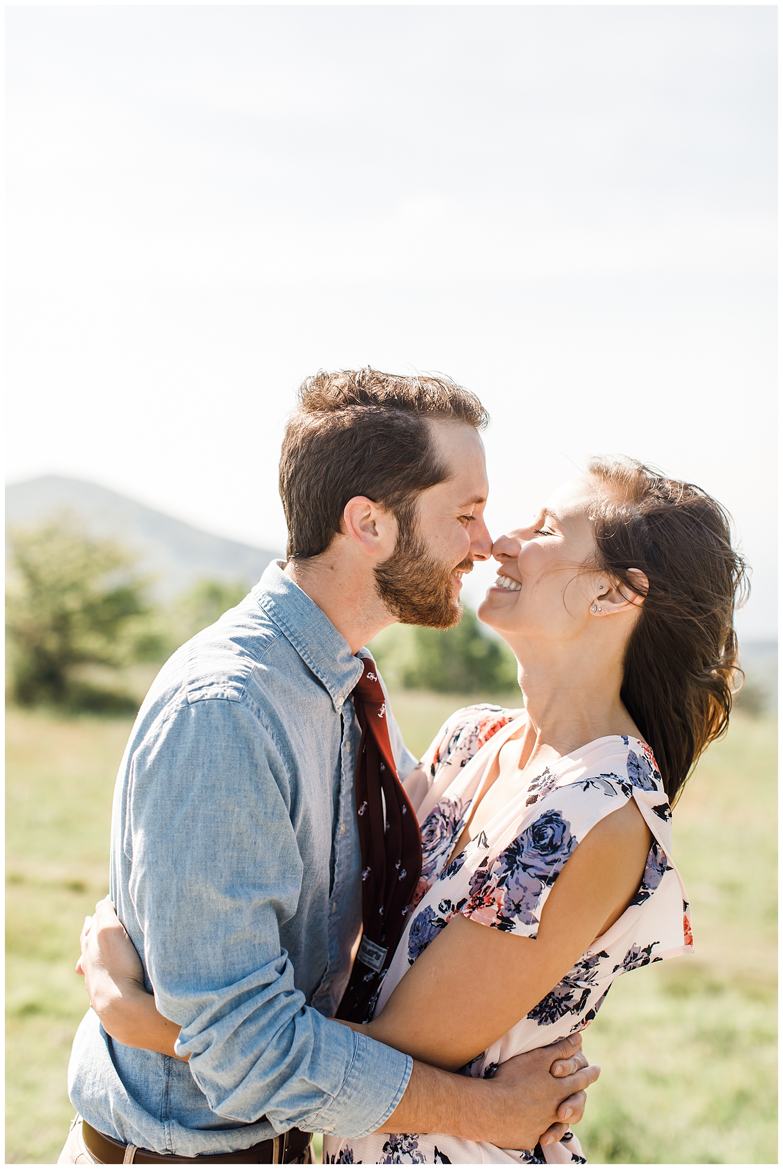 cole-mountain-fields-virginia-engagement-session_0028.jpg