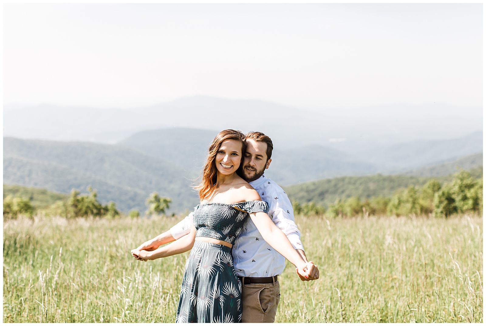 cole-mountain-fields-virginia-engagement-session_0043.jpg