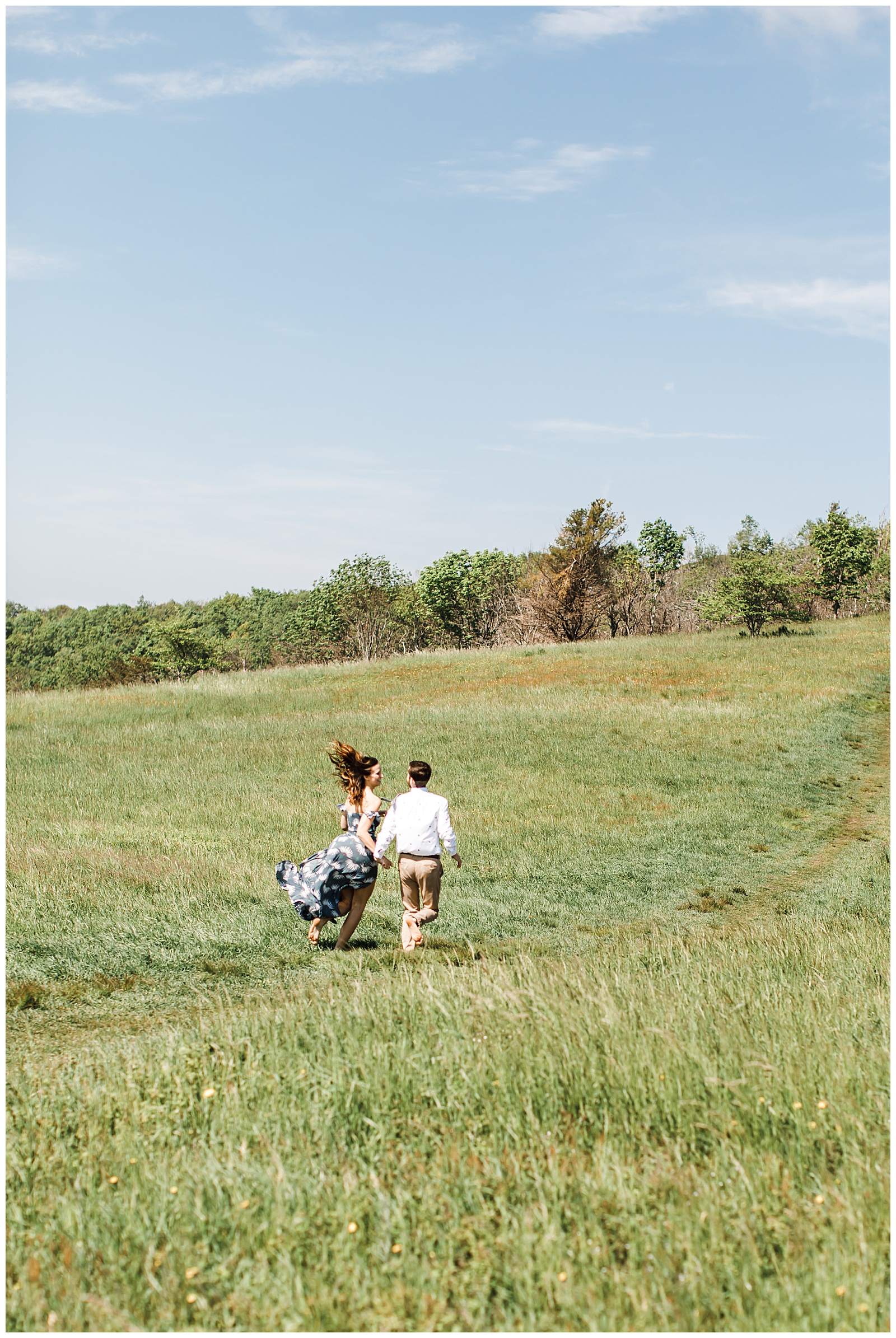 cole-mountain-fields-virginia-engagement-session_0053.jpg