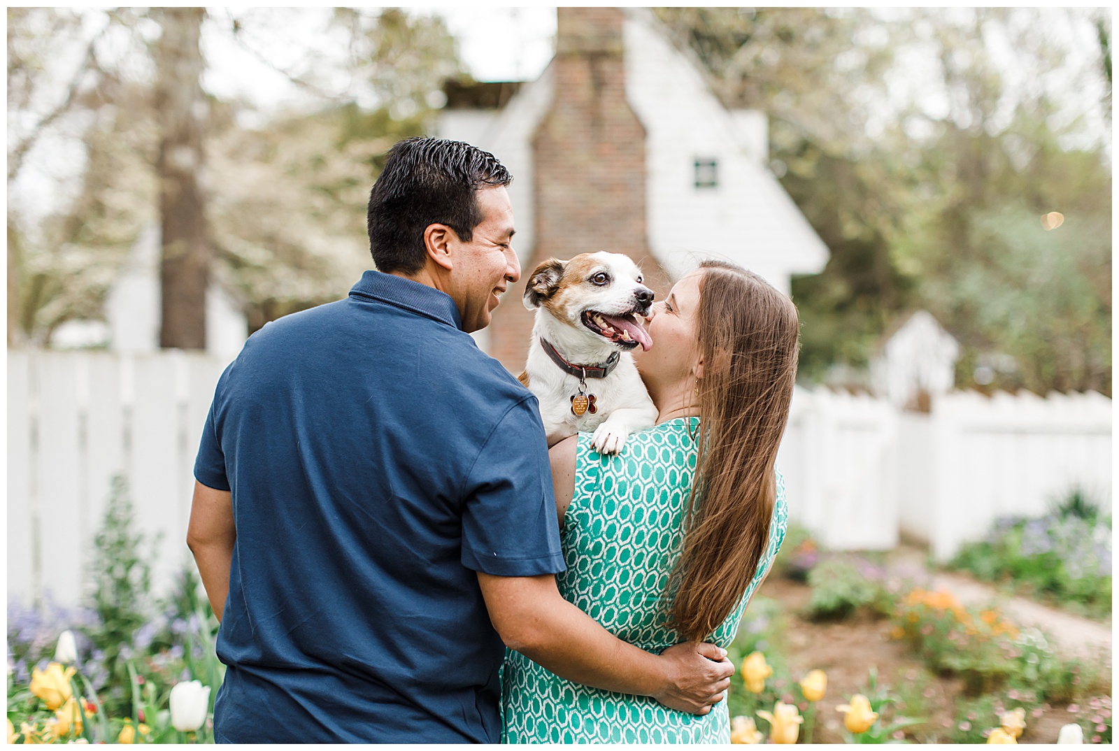spring-colonial-williamsburg-engagement-session_0029.jpg