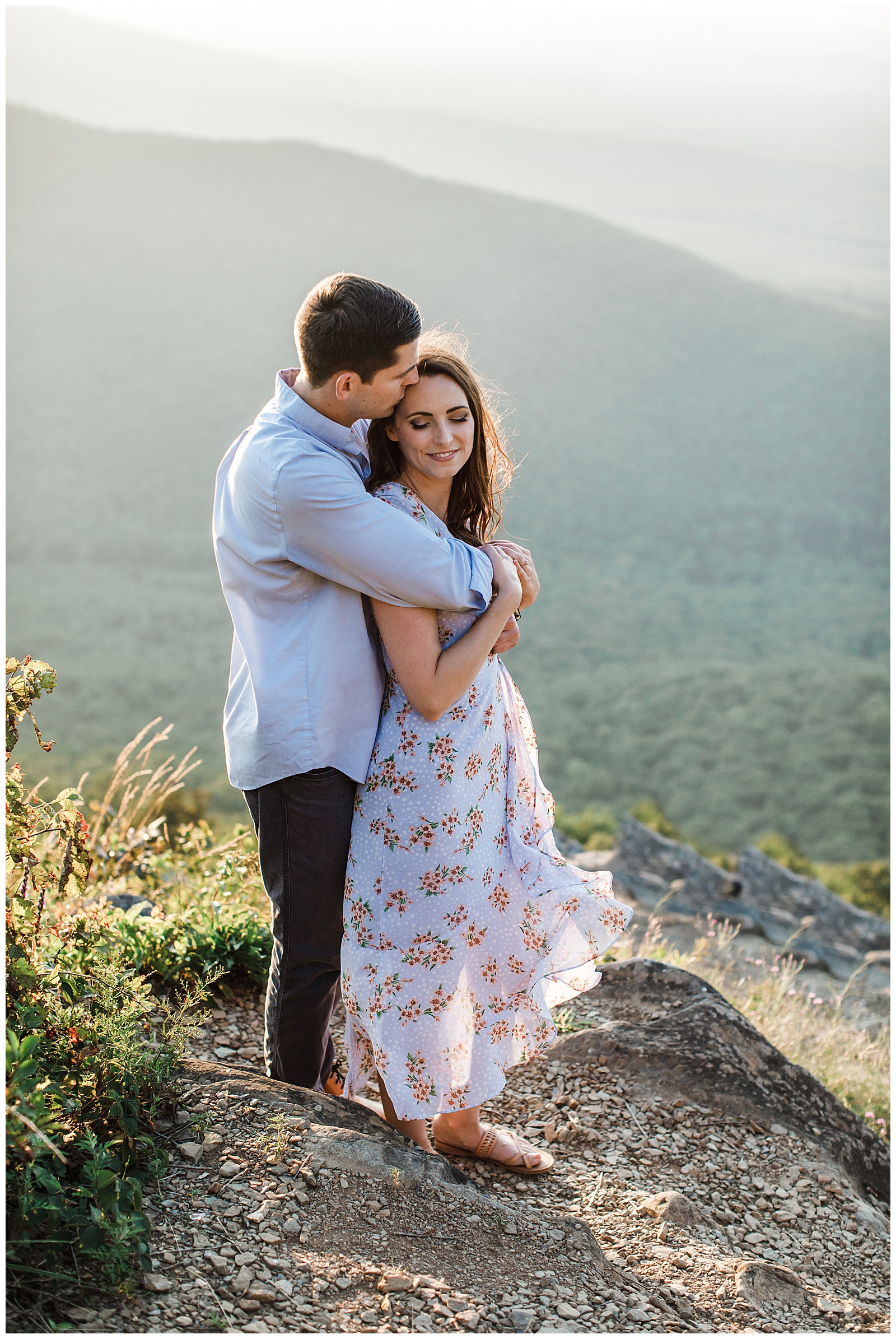 ravens-roost-overlook-blue-ridge-mountains-engagement-session_0057.jpg