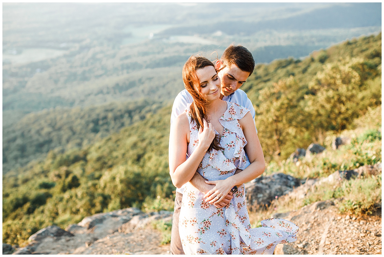 ravens-roost-overlook-blue-ridge-mountains-engagement-session_0066.jpg