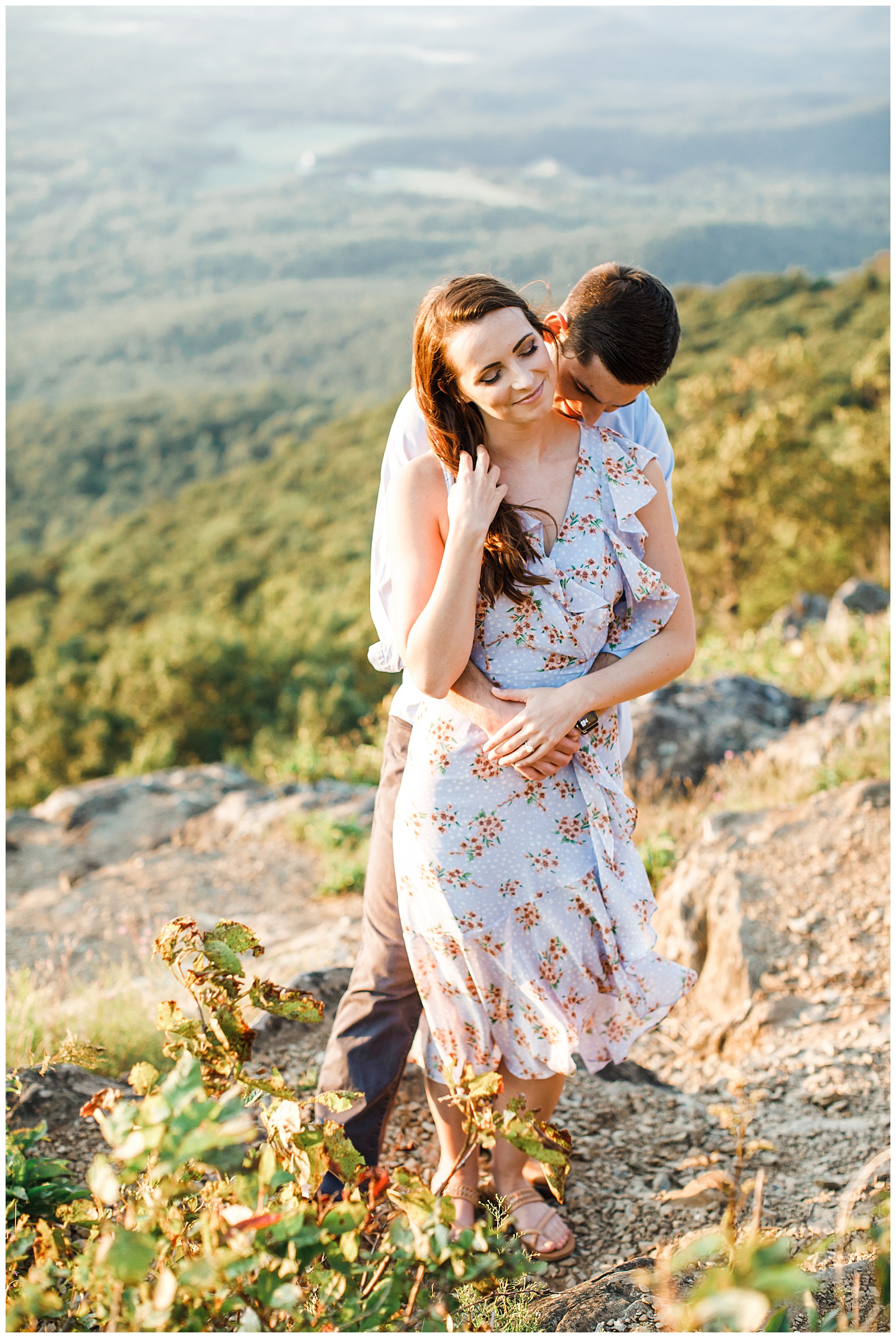 ravens-roost-overlook-blue-ridge-mountains-engagement-session_0067.jpg