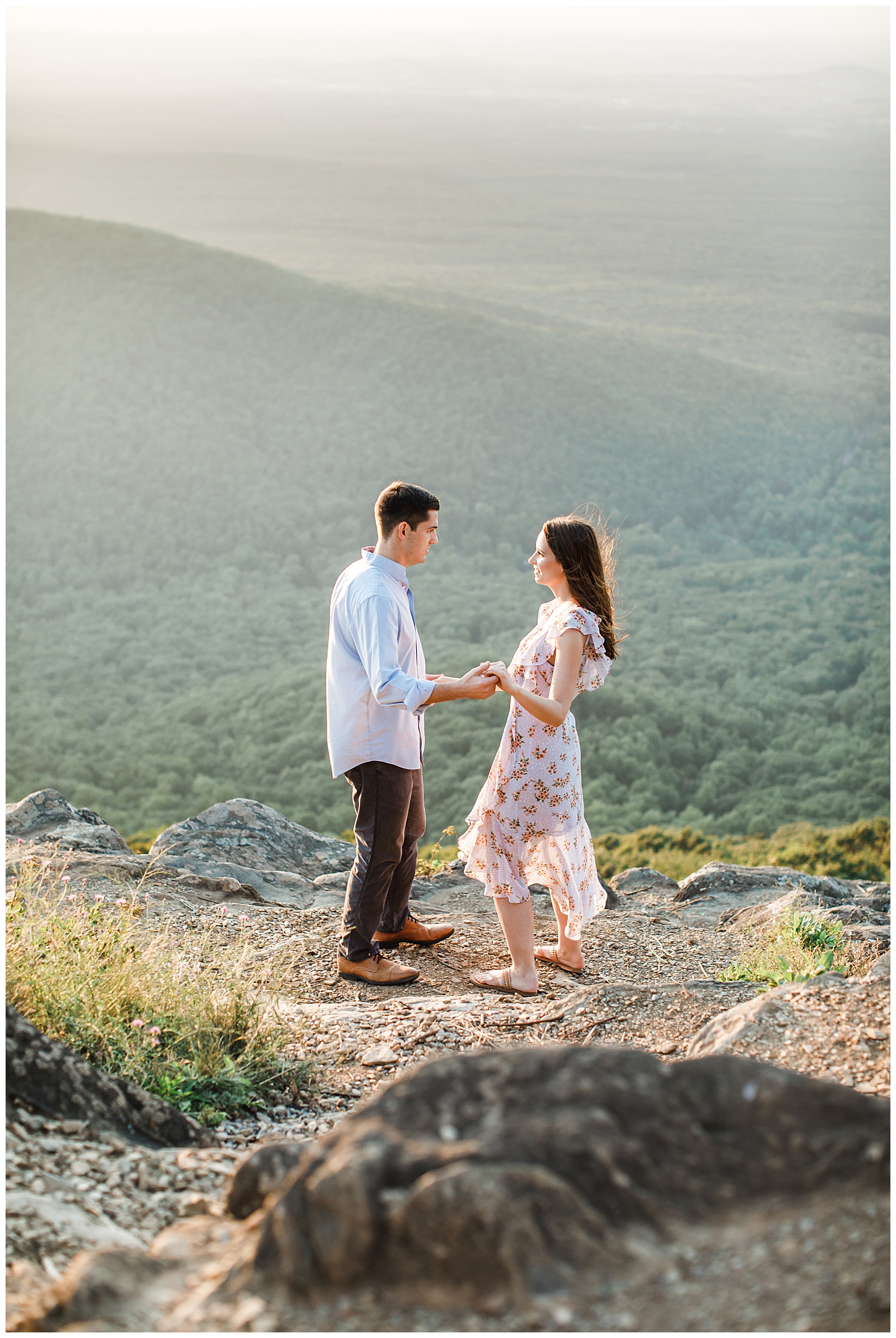 ravens-roost-overlook-blue-ridge-mountains-engagement-session_0072.jpg