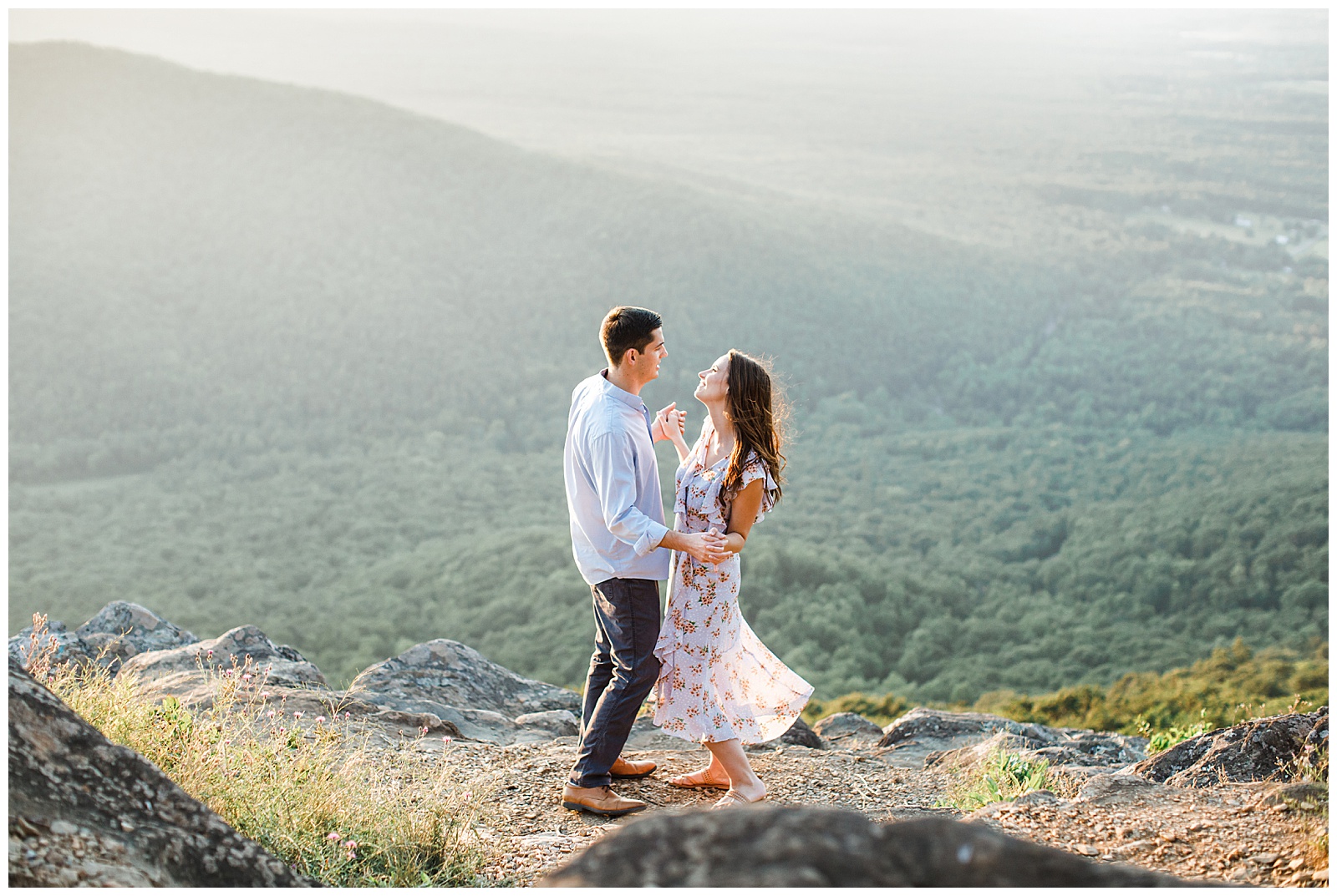 ravens-roost-overlook-blue-ridge-mountains-engagement-session_0077.jpg