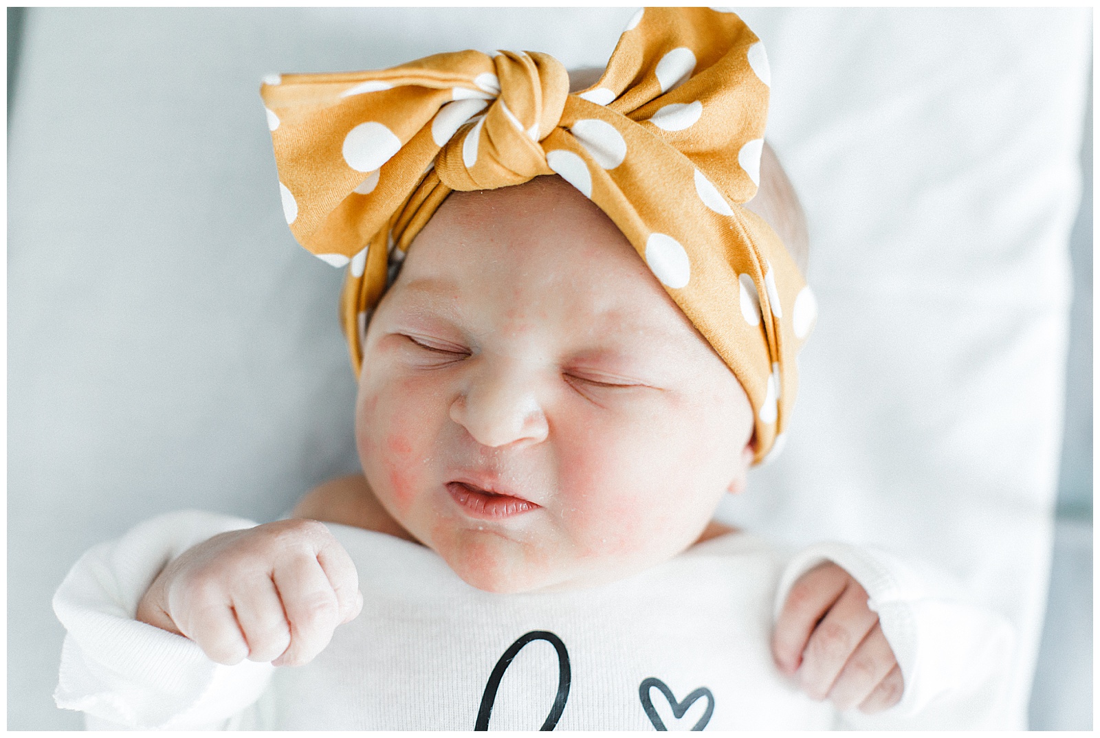 fresh-48-newborn-session-williamsburg-virginia-photographer_0002.jpg