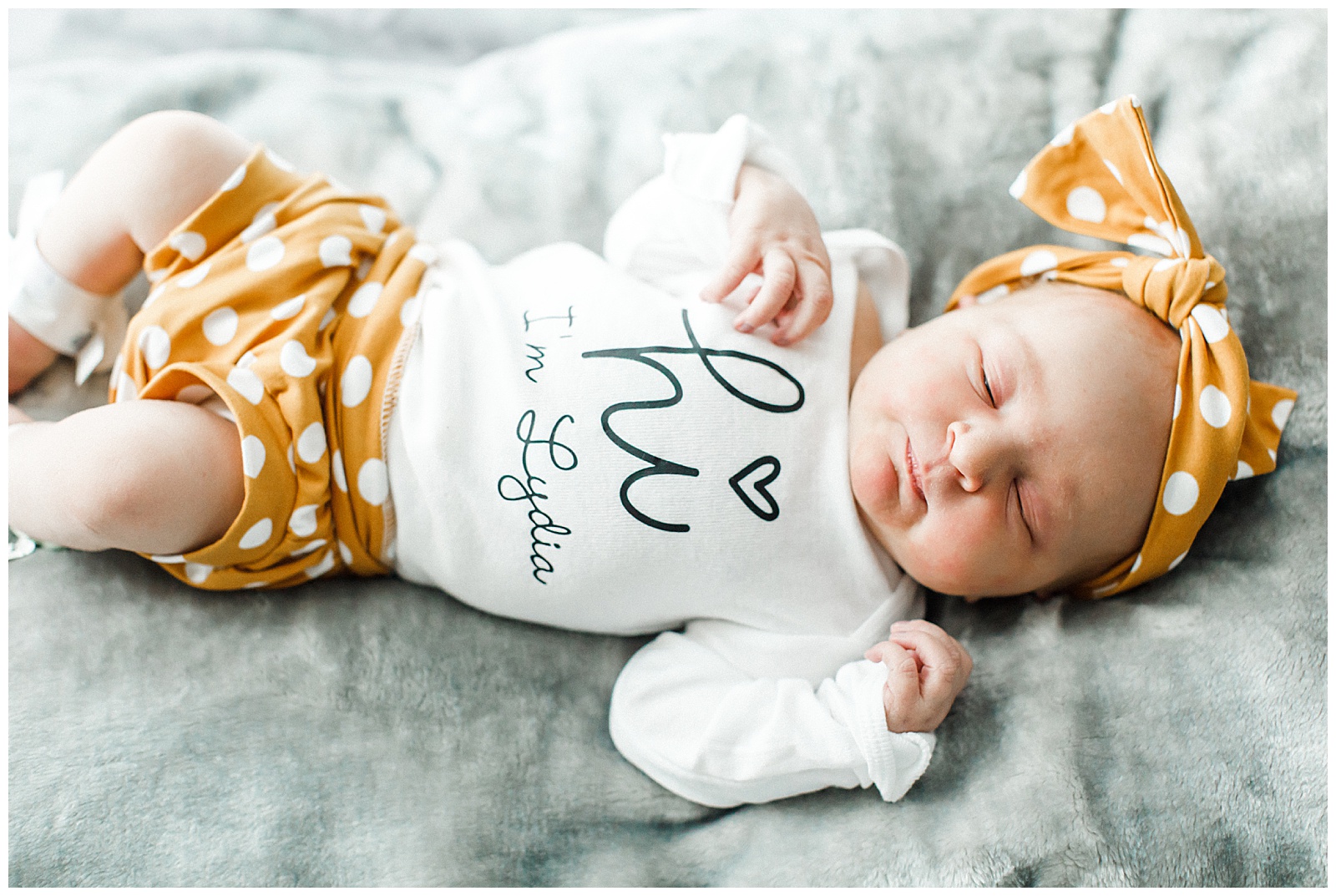 fresh-48-newborn-session-williamsburg-virginia-photographer_0018.jpg