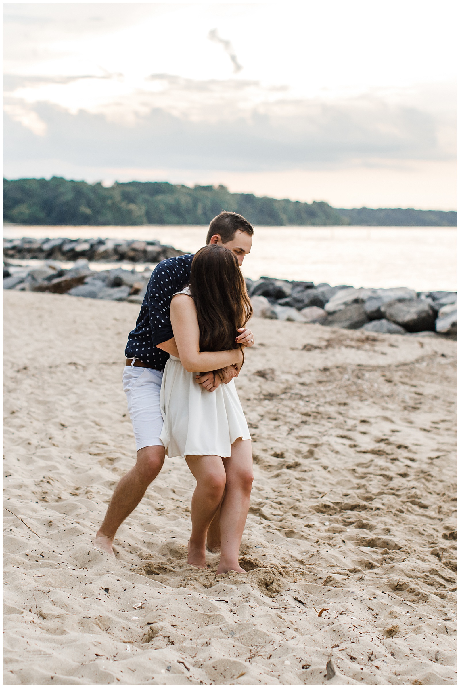 Yorktown-beach-engagement-session-virginia-wedding-photographer_0079.jpg