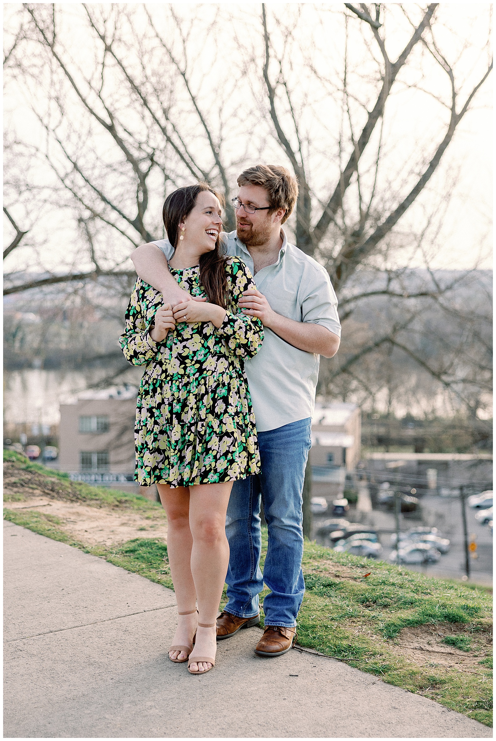 libby-hill-engagement-session-richmond_0011.jpg