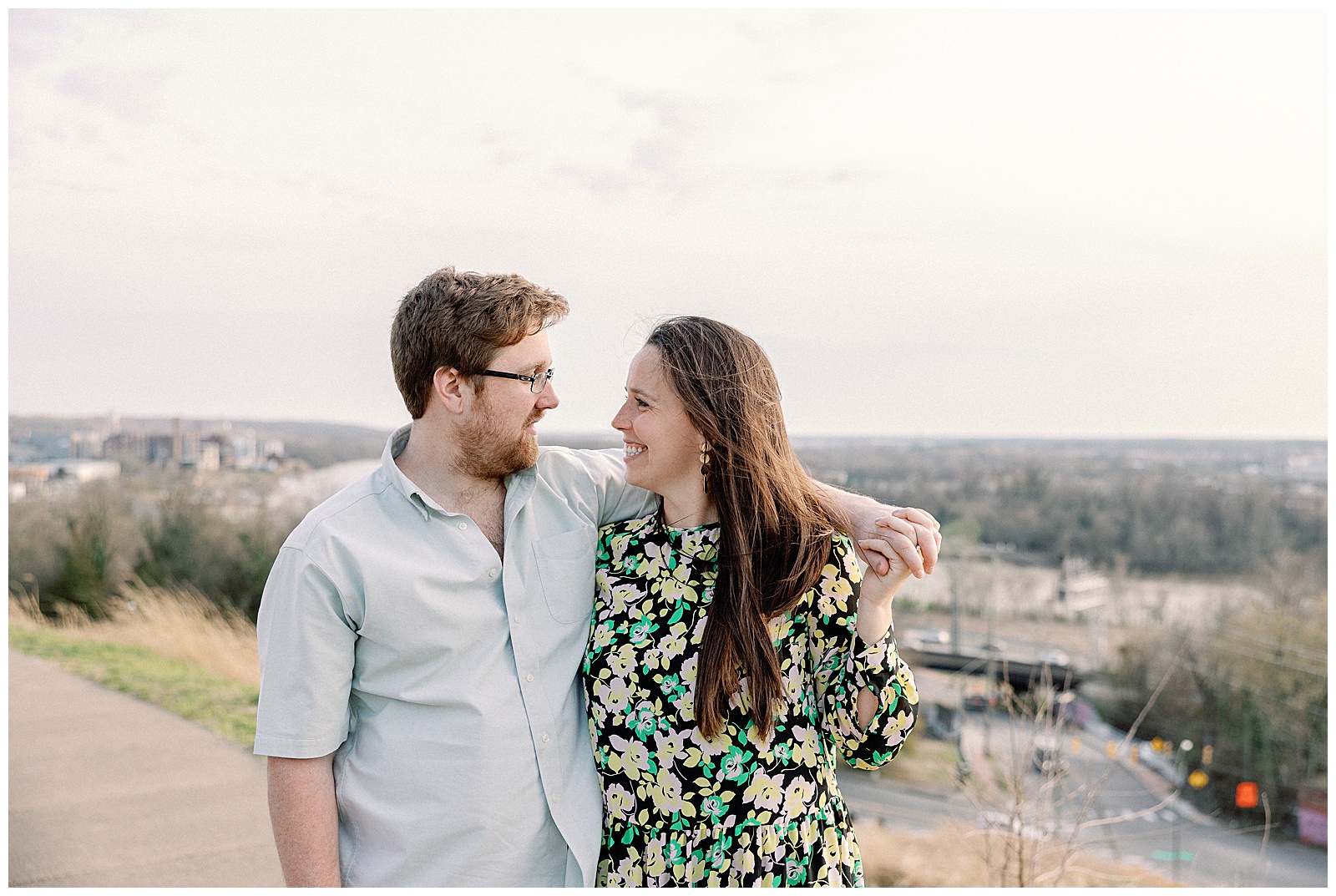 libby-hill-engagement-session-richmond_0014.jpg